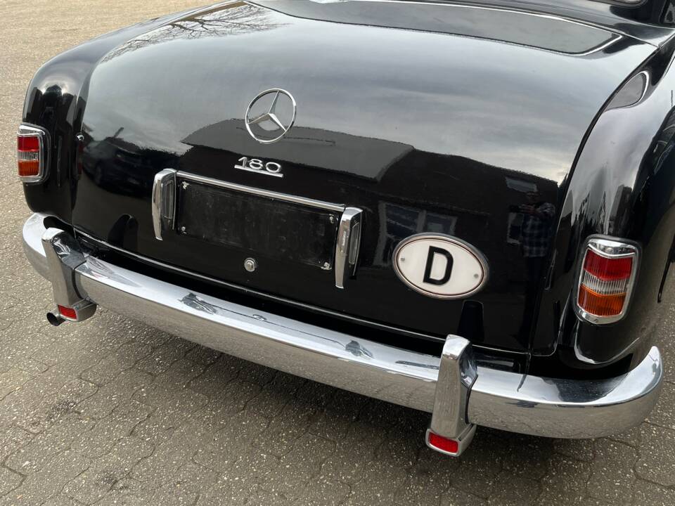 Imagen 45/52 de Mercedes-Benz 180 (1954)
