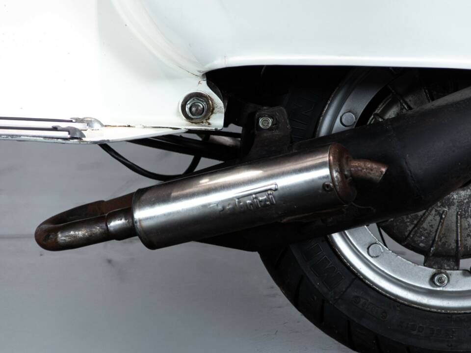 Immagine 16/50 di Piaggio Vespa 50 Special (1972)