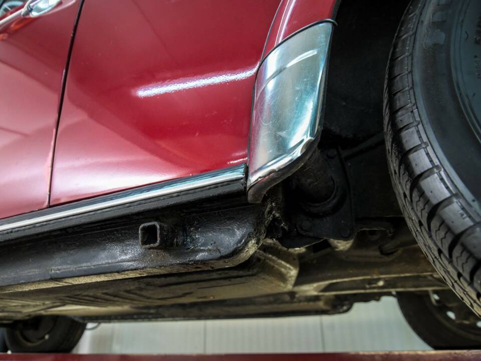 Image 50/50 of Volkswagen Beetle 1303 LS (1977)