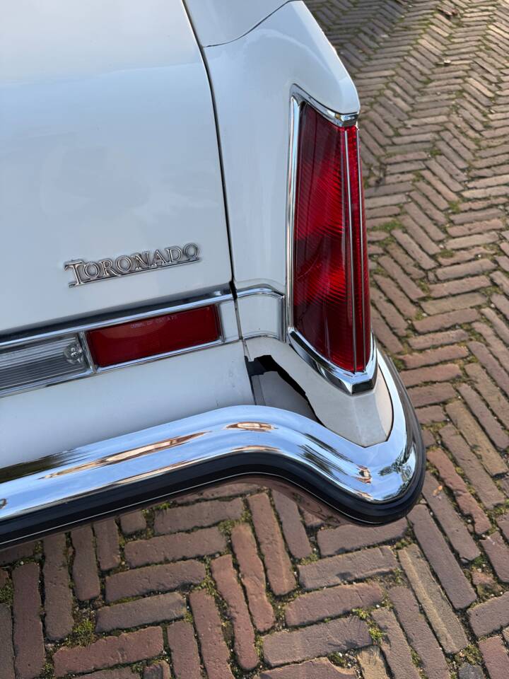 Bild 6/21 von Oldsmobile Toronado Brougham (1973)