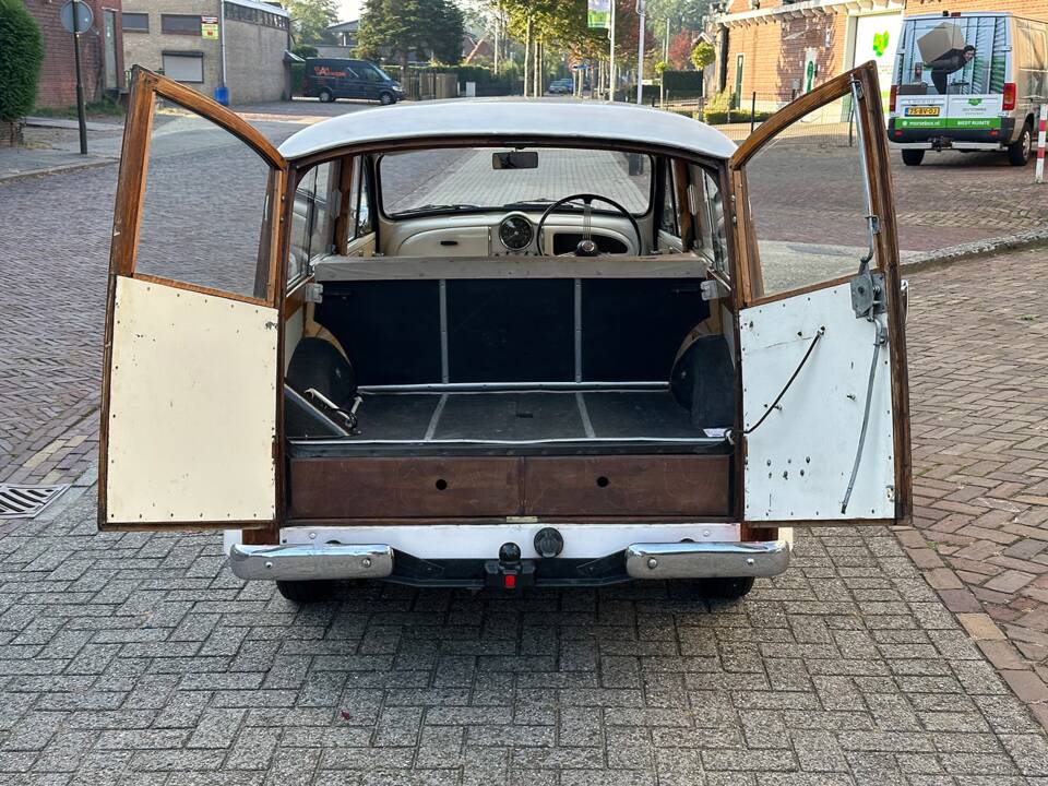 Afbeelding 35/50 van Morris Minor 1000 Traveller (1970)