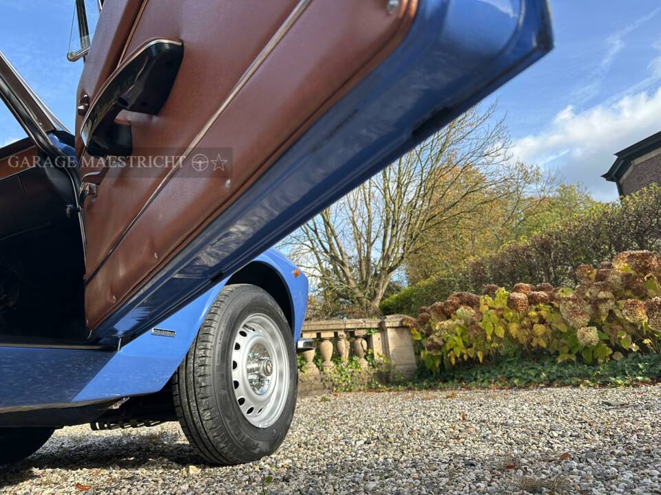 Bild 78/100 von Alfa Romeo Giulia GT 1300 Junior (1973)