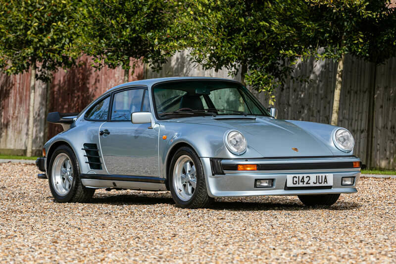 Image 1/40 of Porsche 911 Turbo LE (1989)