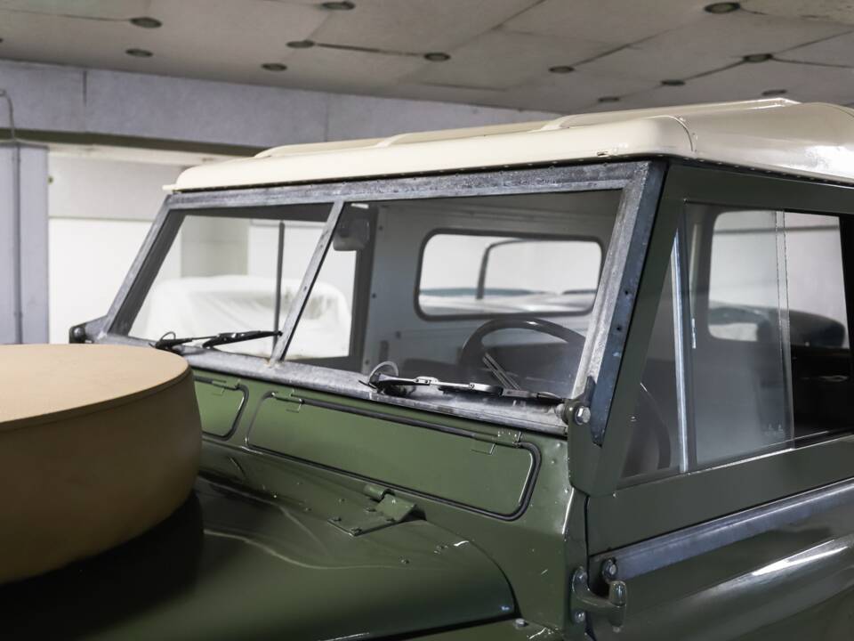 Bild 18/96 von Land Rover 88 (1961)