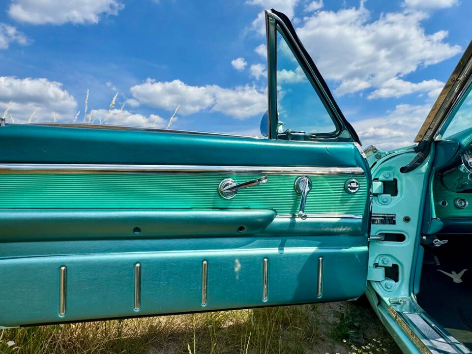 Bild 18/47 von Ford Thunderbird (1962)