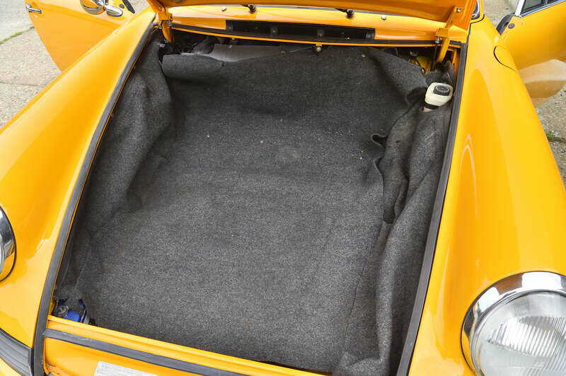 Bild 19/24 von Porsche 911 2.4 E (1972)
