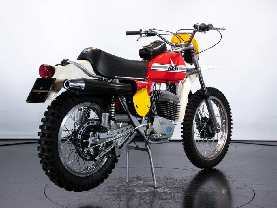 Immagine 4/50 di KTM DUMMY (1974)