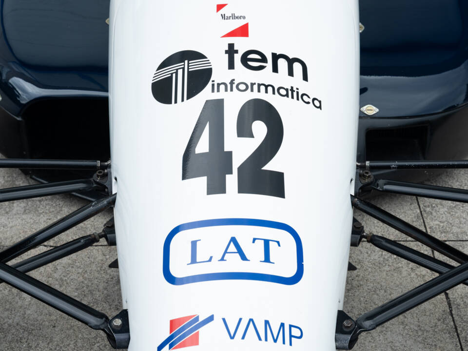 Image 30/64 of Dallara F392 Formula 3 (1992)