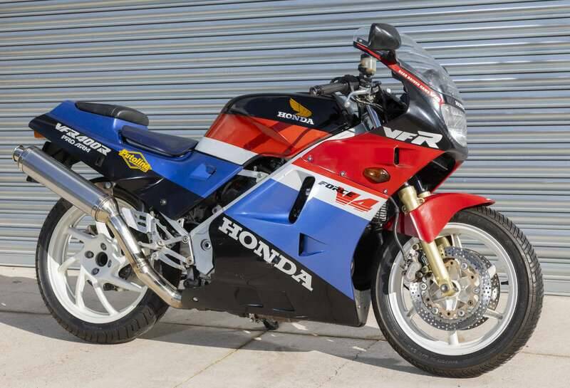 Bild 5/47 von Honda VFR 400 R (1988)