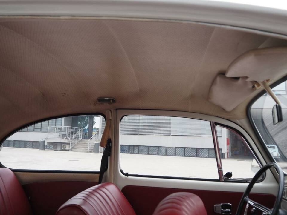 Bild 45/50 von Volkswagen Käfer 1200 (1968)