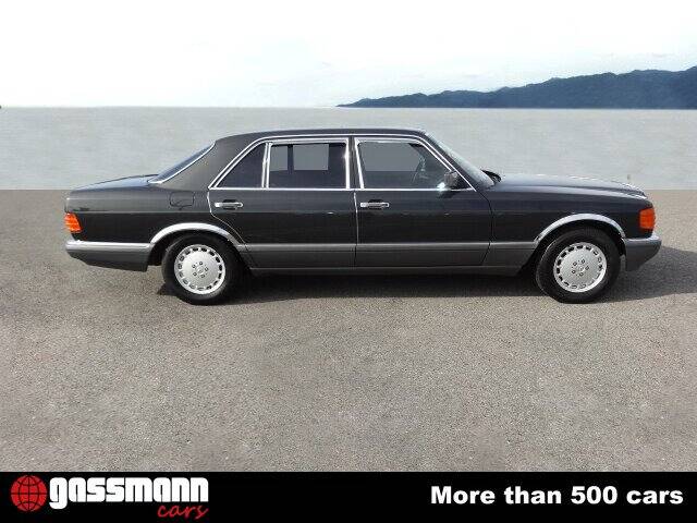 Afbeelding 4/15 van Mercedes-Benz 560 SEL (1990)