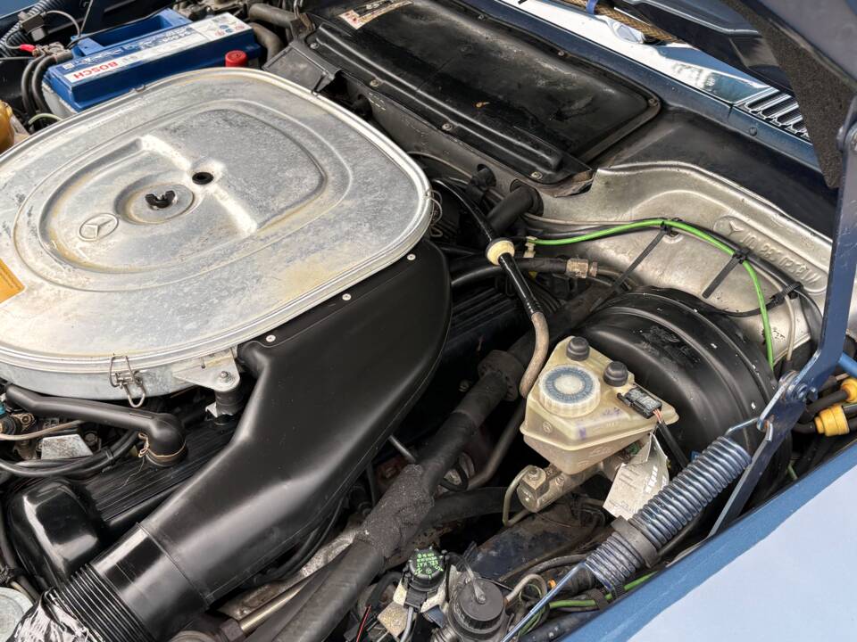 Image 25/31 of Mercedes-Benz 420 SL (1987)
