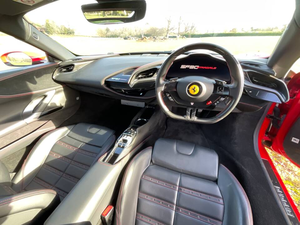 Afbeelding 27/38 van Ferrari SF90 Stradale (2021)