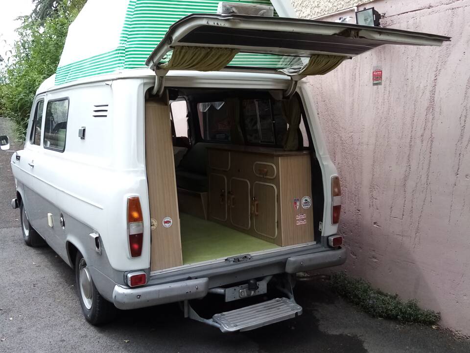 Image 2/6 of Ford Transit FT 1500 (1973)