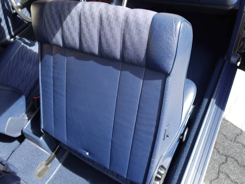 Bild 18/57 von Mercedes-Benz 230 CE (1980)