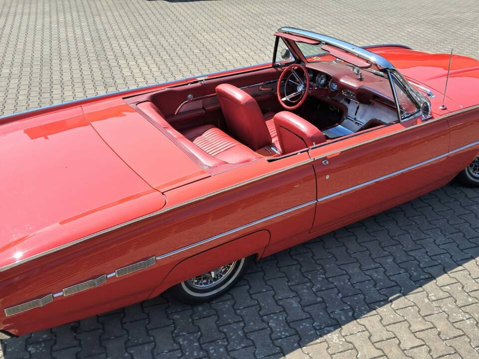 Bild 4/7 von Ford Thunderbird (1962)