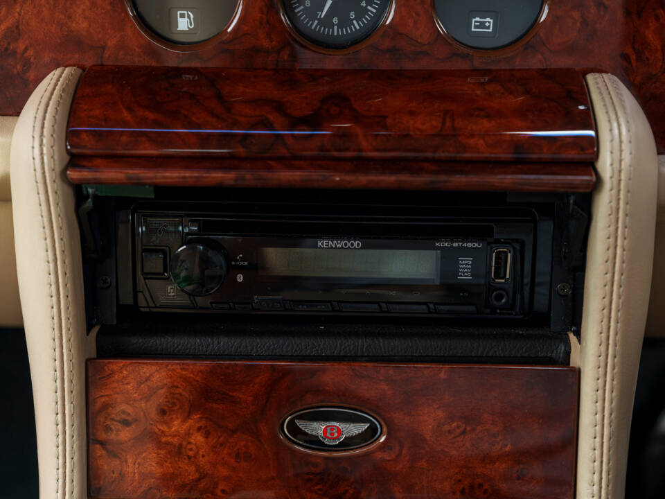 Bild 20/30 von Bentley Turbo RT (1997)