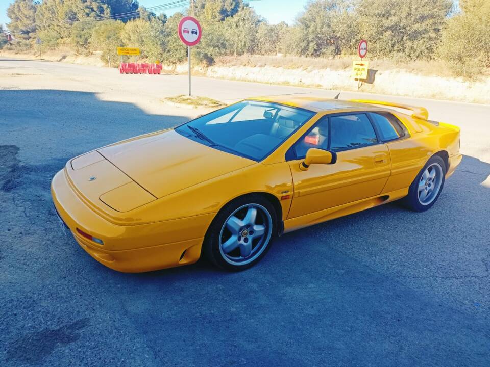 Image 21/33 de Lotus Esprit S4 (1993)