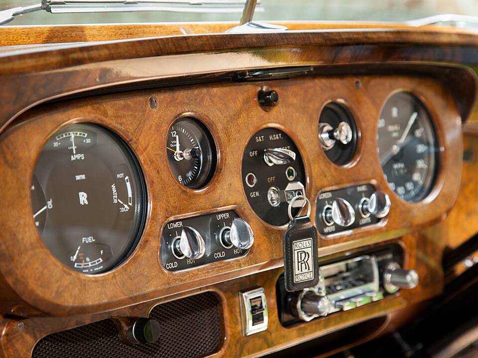 Image 3/52 of Rolls-Royce Silver Cloud II (1962)