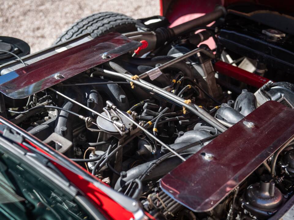 Bild 14/14 von Jaguar E-Type V12 (1974)