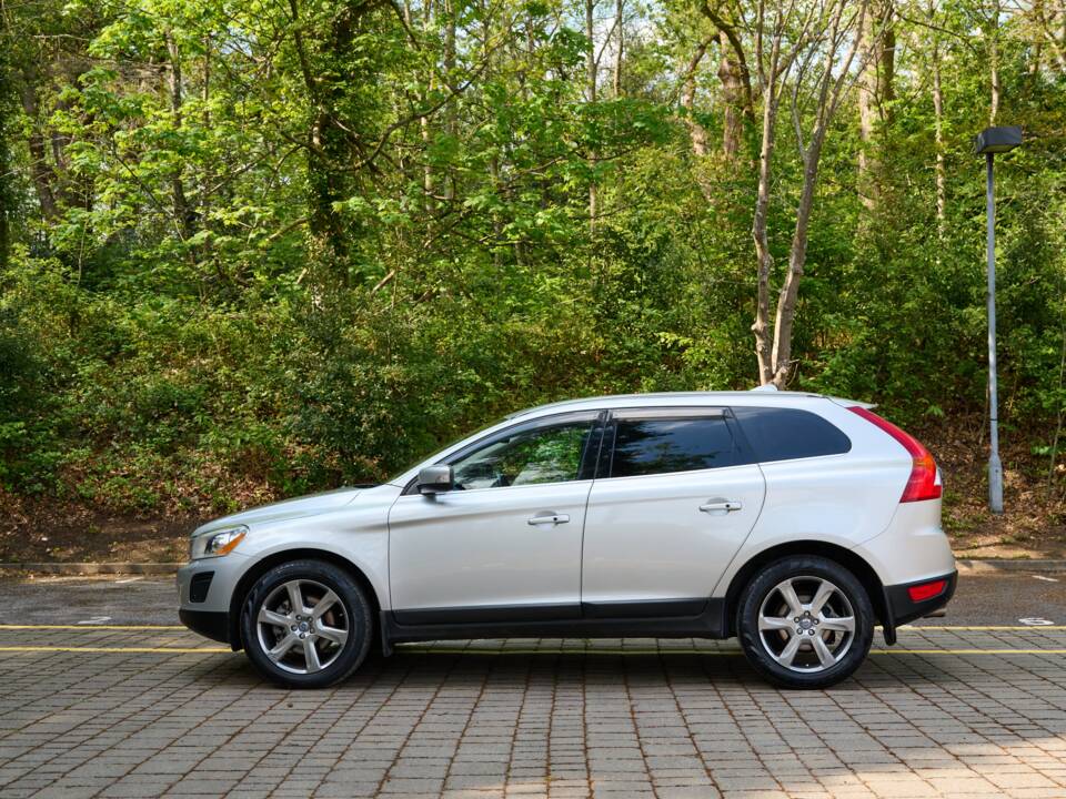 Image 26/50 de Volvo XC60 T5 (2012)
