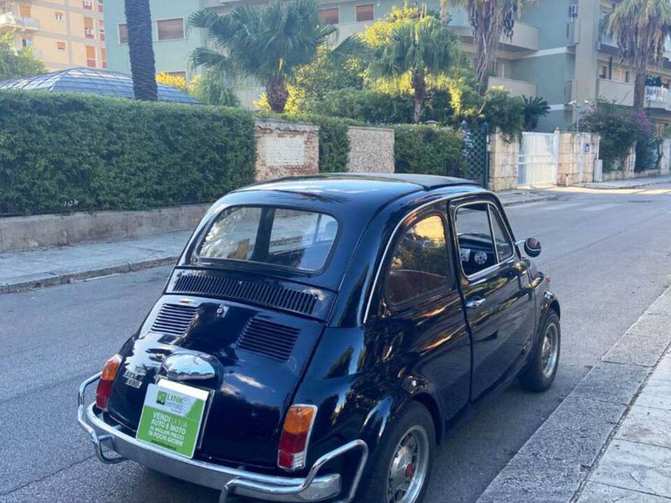 Image 2/41 de FIAT 500 L (1969)