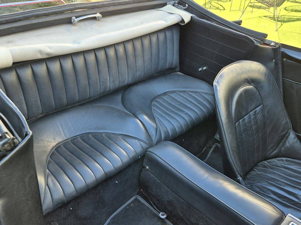 Imagen 31/53 de Austin-Healey 3000 Mk III (BJ8) (1965)