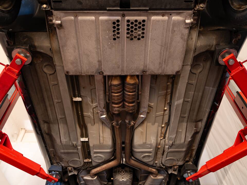 Image 37/43 of Porsche 928 GT (1991)