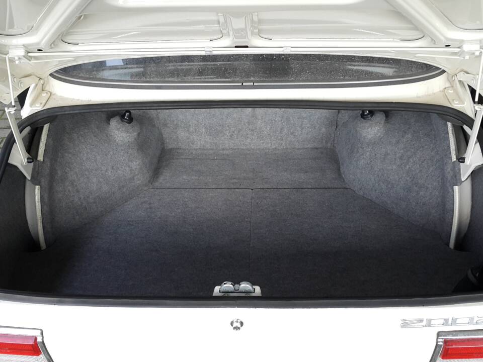 Image 70/196 de BMW 2002 (1975)