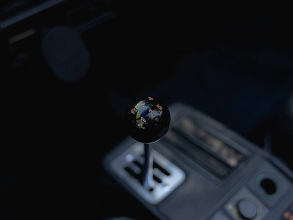 Image 43/60 of Ferrari 328 GTS (1986)