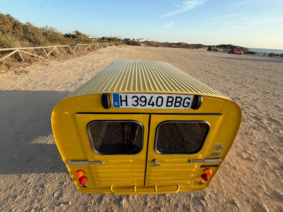 Image 7/10 de Citroën AK 350 (1976)