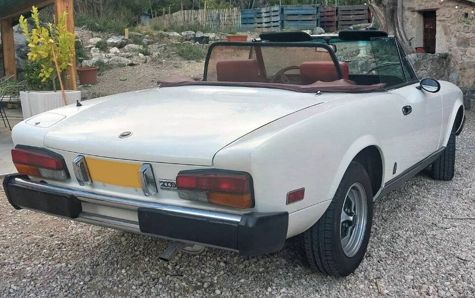 Bild 5/8 von FIAT Spider 2000 (1980)