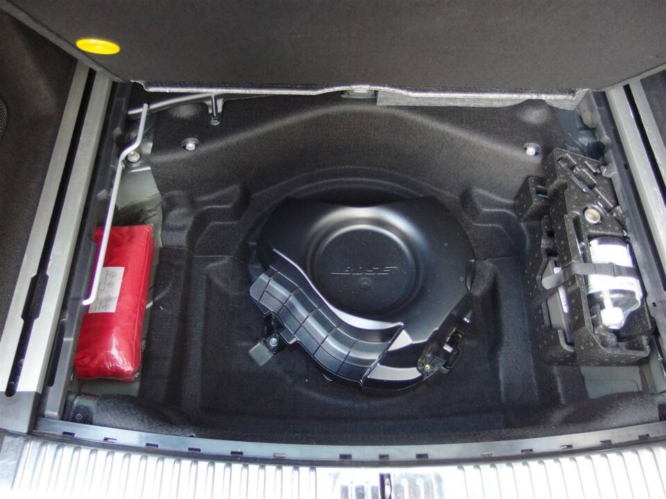 Imagen 86/97 de Porsche Cayenne Turbo (2011)