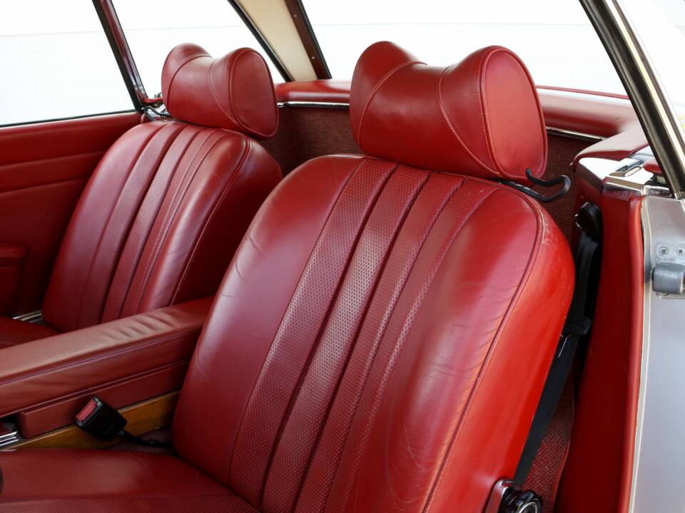 Bild 36/70 von Mercedes-Benz 280 SL (1967)