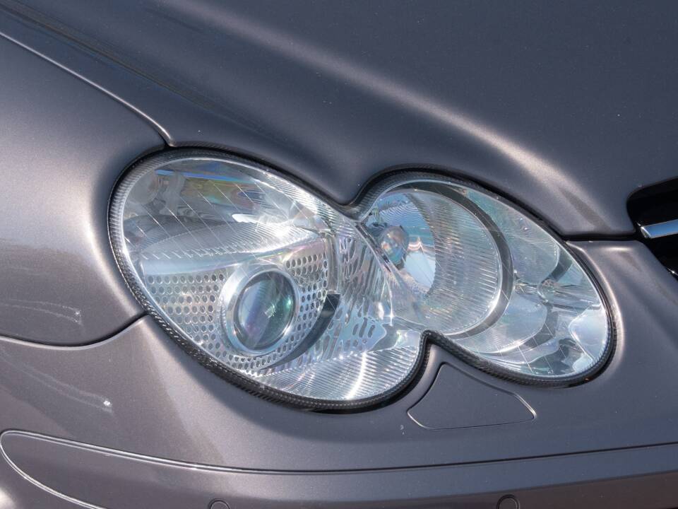Bild 42/50 von Mercedes-Benz SL 65 AMG (2006)