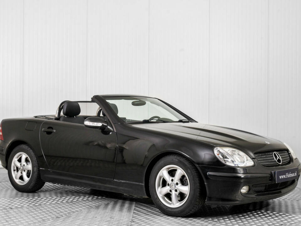 Image 6/50 of Mercedes-Benz SLK 200 Kompressor (2001)