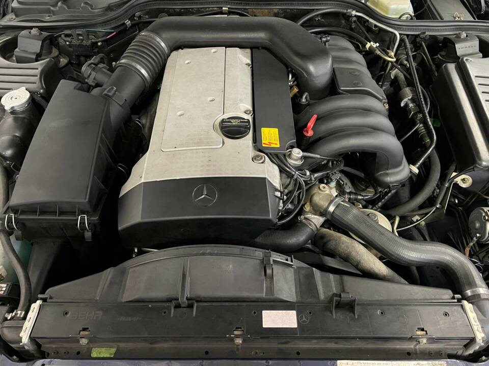 Image 11/21 de Mercedes-Benz SL 280 (1995)