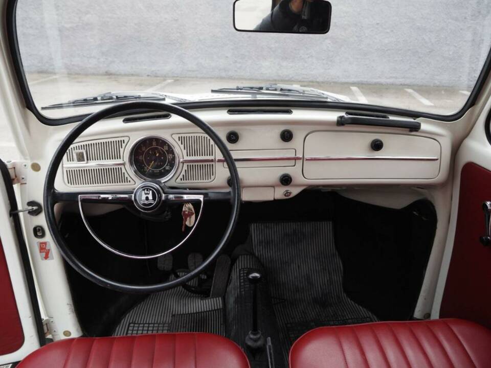 Immagine 29/50 di Volkswagen Escarabajo 1200 (1968)