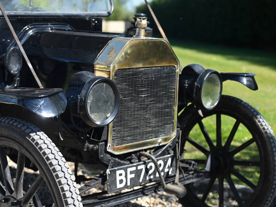 Bild 17/20 von Ford Model T Touring (1914)