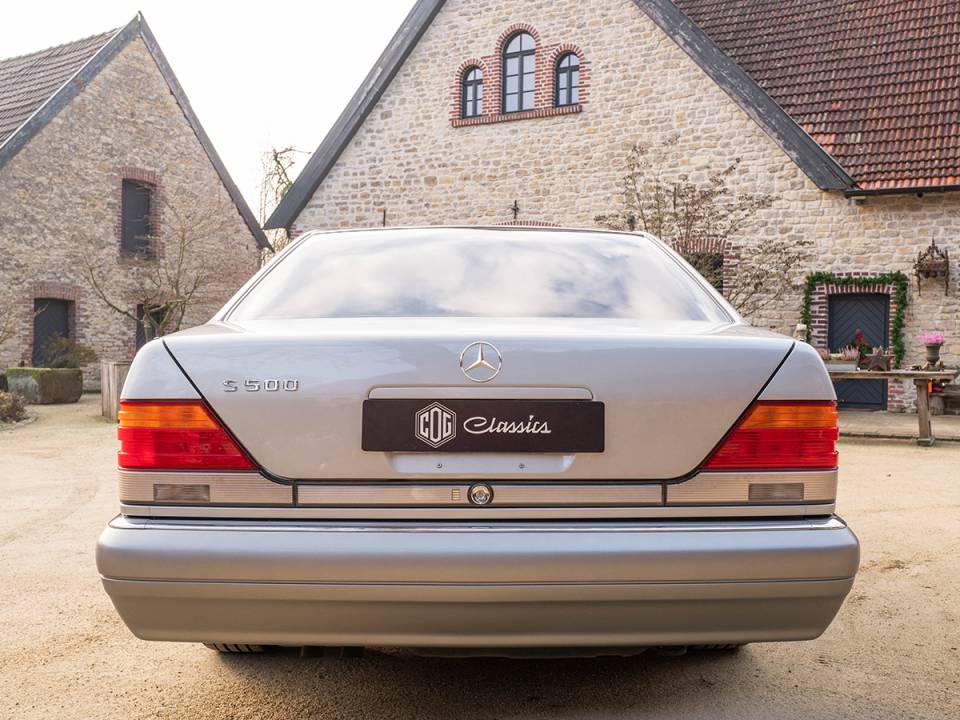Bild 8/45 von Mercedes-Benz S 500 (1995)