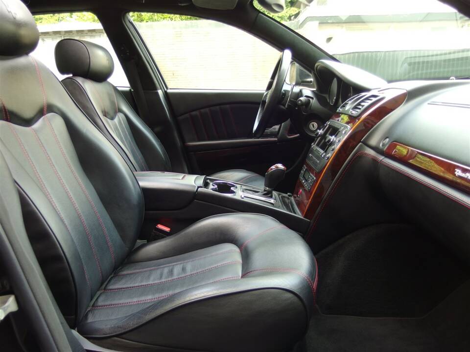 Bild 53/98 von Maserati Quattroporte S 4.7 (2010)