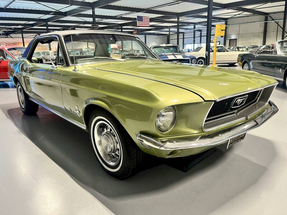 Image 4/36 of Ford Mustang 390 (1968)