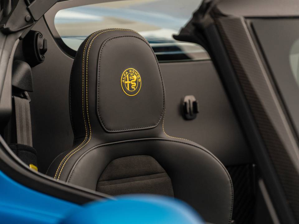 Image 26/50 of Alfa Romeo 4C Spider (2018)