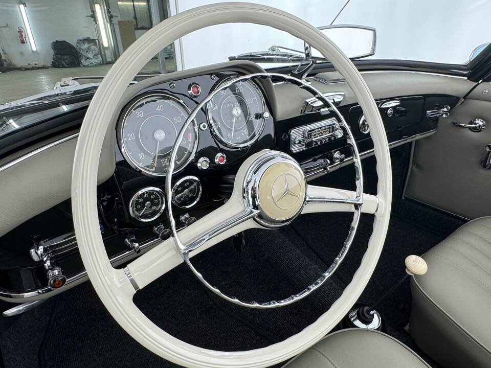 Image 42/51 de Mercedes-Benz 190 SL (1962)