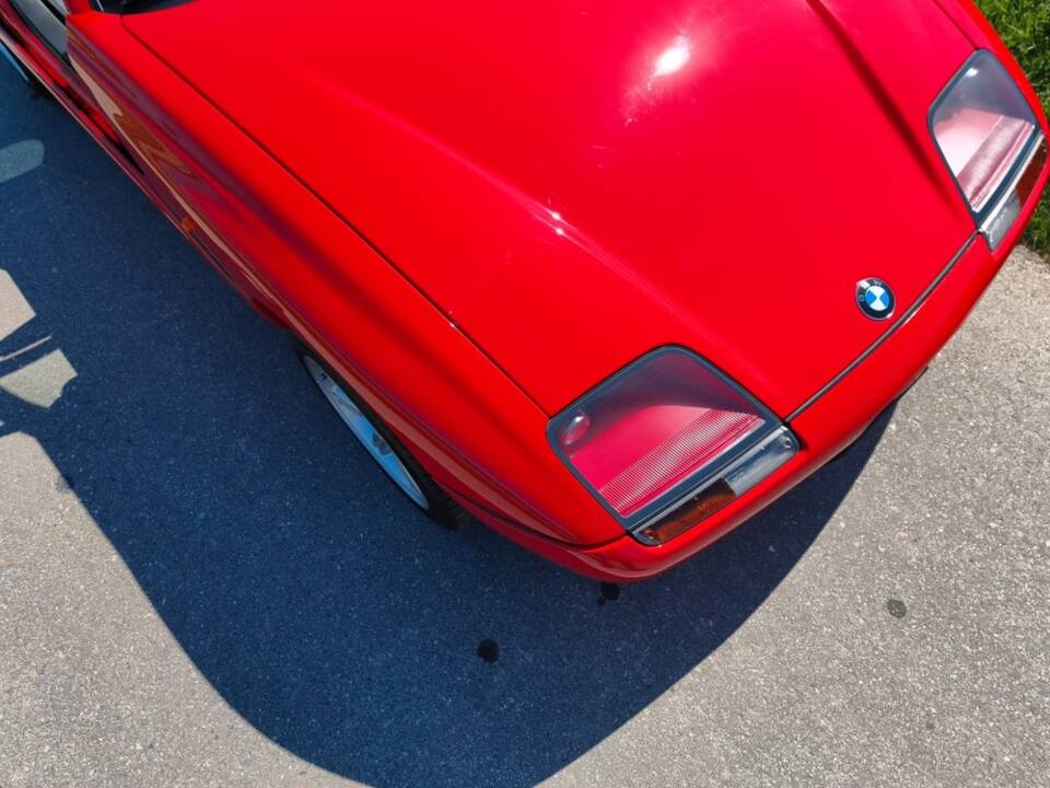 Bild 23/26 von BMW Z1 Roadster (1991)