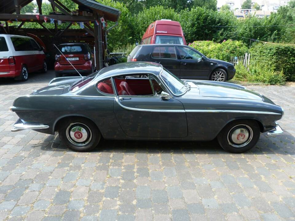 Image 1/8 of Volvo 1800 S (1964)