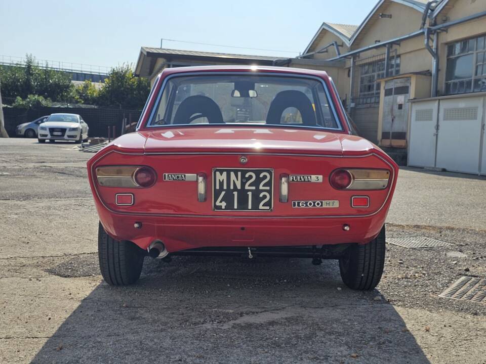 Image 55/56 of Lancia Fulvia 1.3 S (1975)