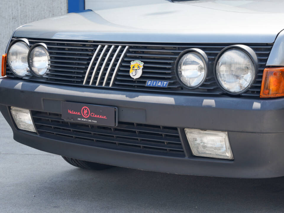 Image 12/49 of FIAT Ritmo 130 TC Abarth (1984)
