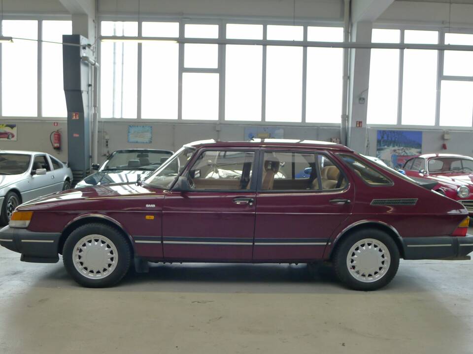 Imagen 27/48 de Saab 900 Turbo (1991)