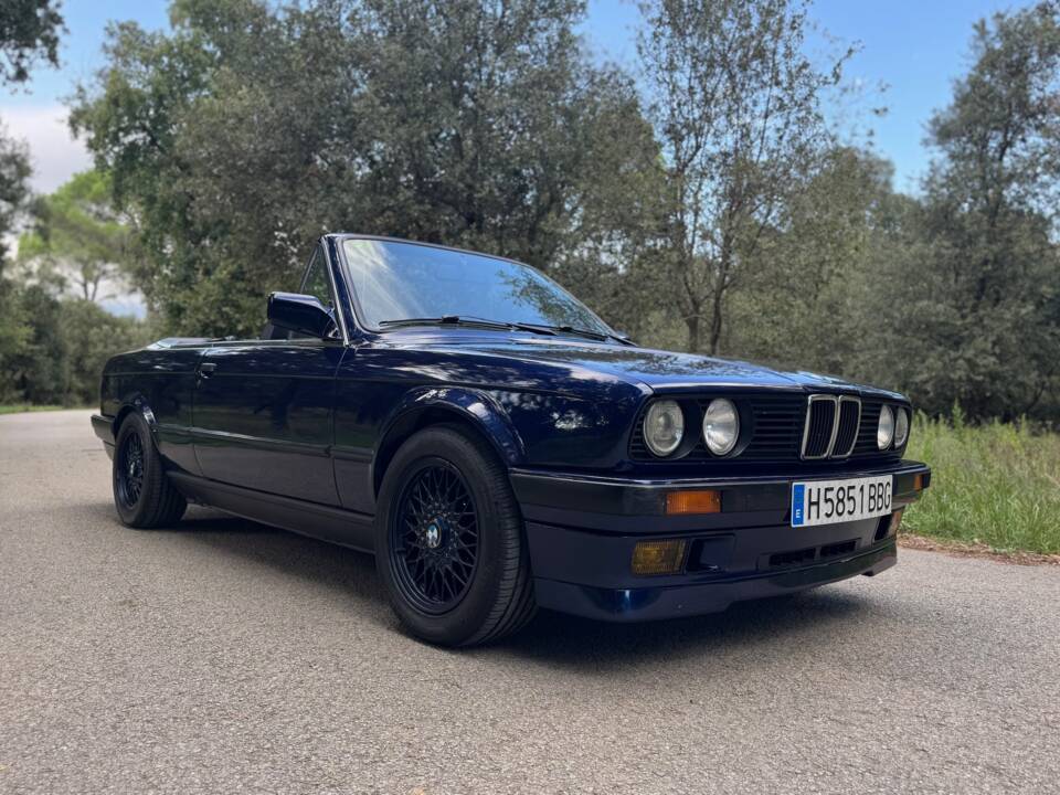 Imagen 3/42 de BMW 325i (1991)
